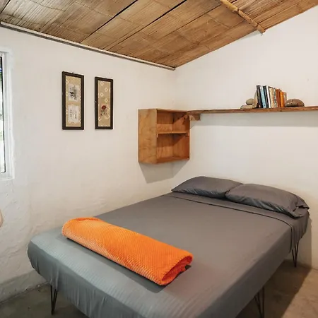 Refugio Natural Jacaranda Con Playa Privada Cocorná Habitación foto